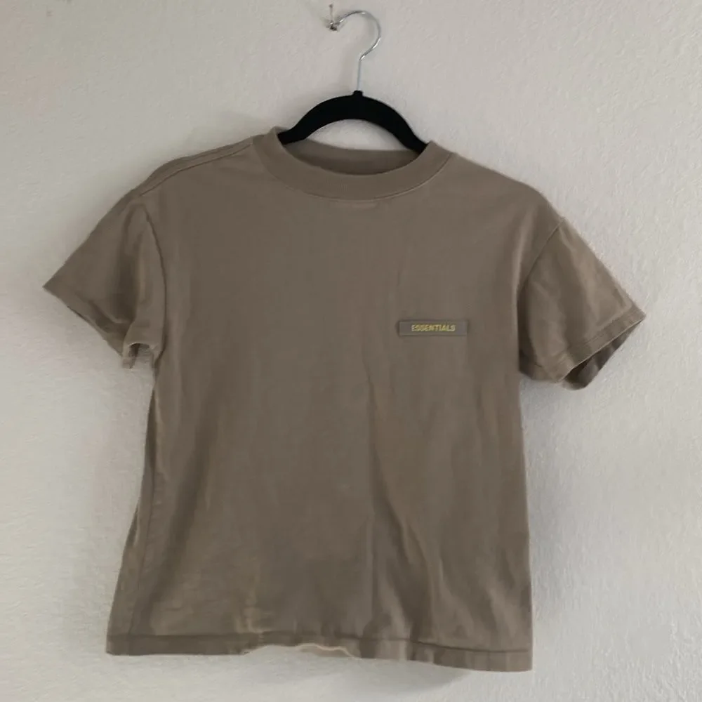 Essentials Fear Of God Short Logo Short Sleeve Top - Picture 3 of 9
